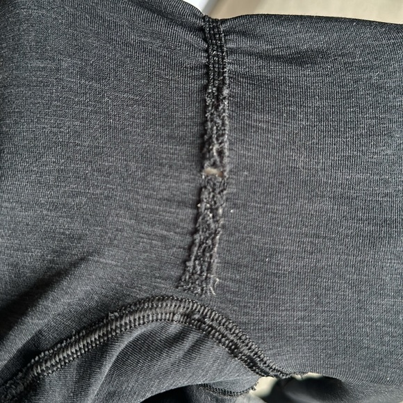 Women’s black alphalete leggings - Picture 3 of 3